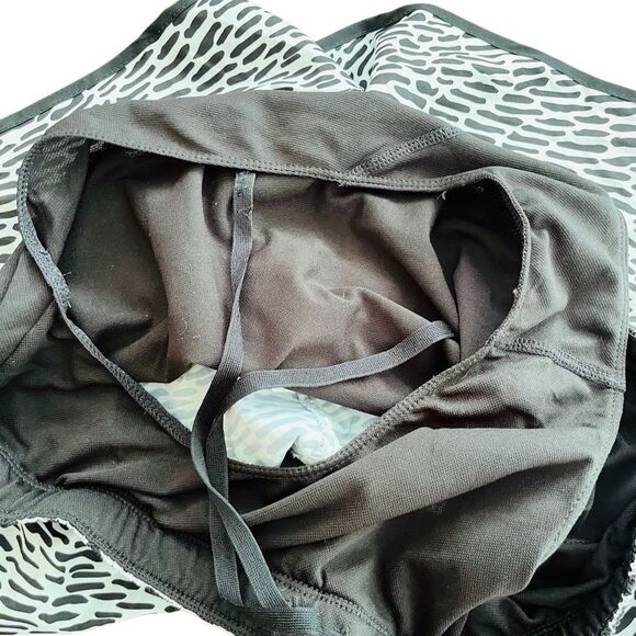 New Balance Dry Black/White Athletic Running Shorts with panty inside sz M - Picture 3 of 5